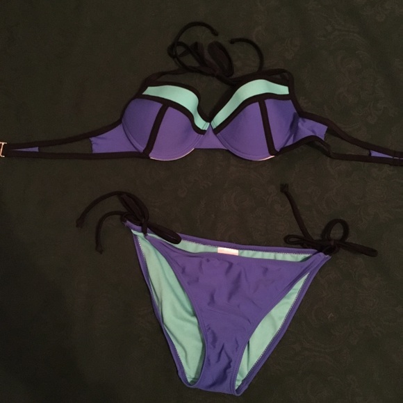 Target Bikini - Picture 1 of 4